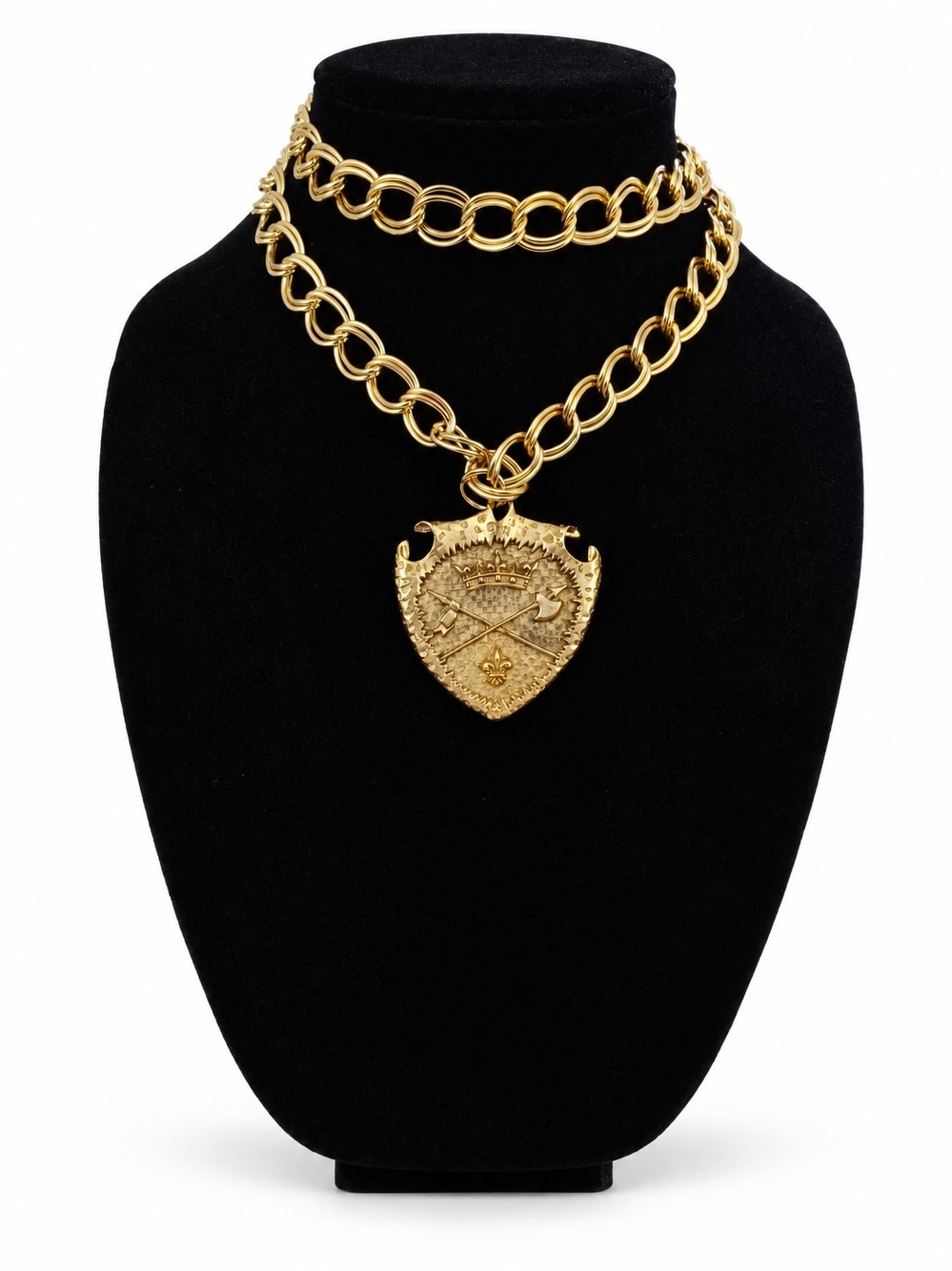 Renaissance Revival Royal Pendant - Family Crest Coat Of Arms  Larping